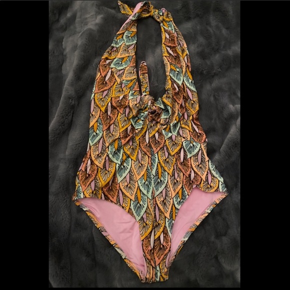 Zara- 2 one-piece swimsuits. 2 X $40 - Picture 6 of 6